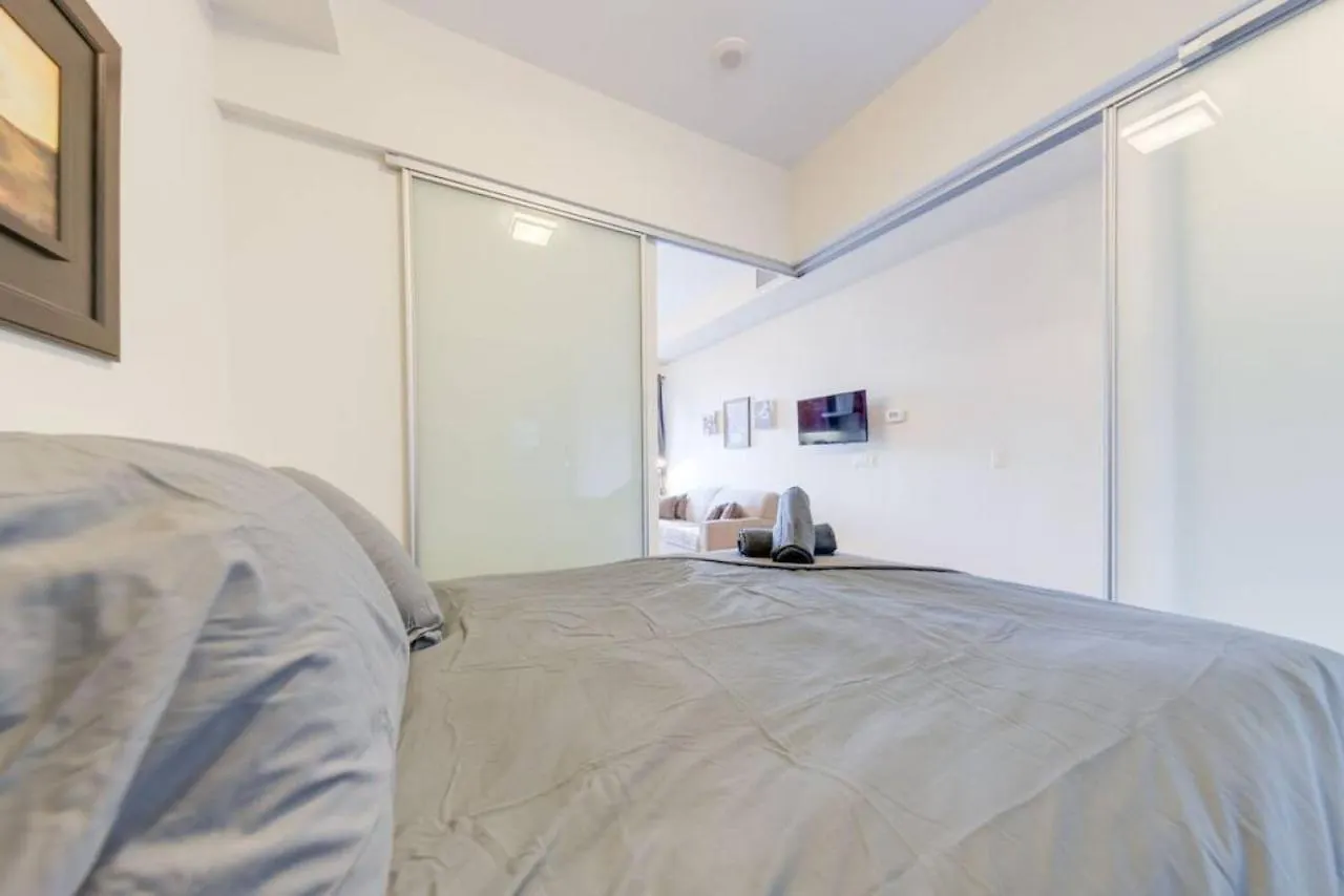 1 Bedroom Furnished Condo With Balcony Across Cn Tower Toronto 0*,  Canada